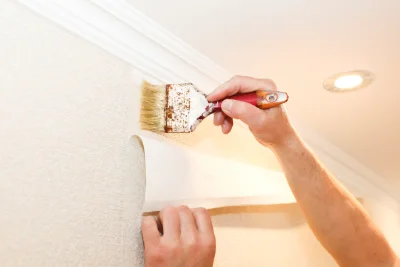 Pose de papier peint à Niederhergheim — revêtements muraux et toiles de verre